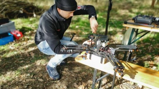 Drohnen als autonome Datensammler im Wald